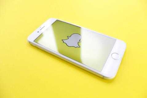 Cómo agregar y eliminar a las personas de los grupos de Snapchat