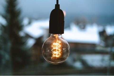 Que haya luz en tu vida con las mejores bombillas inteligentes